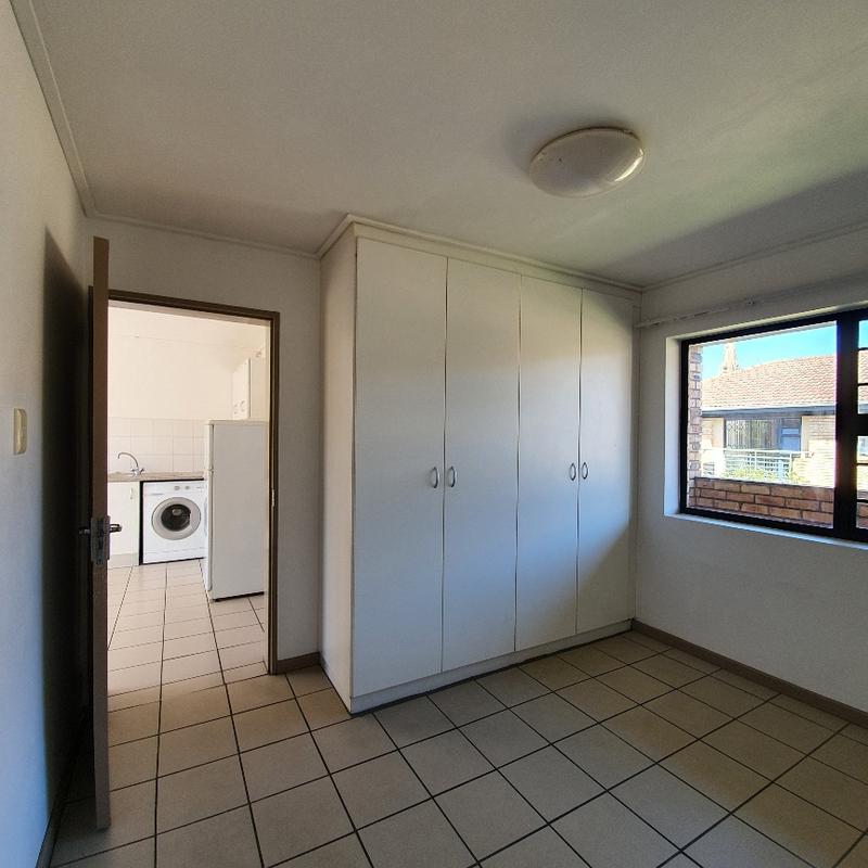 To Let 2 Bedroom Property for Rent in Grahamstown Central Eastern Cape